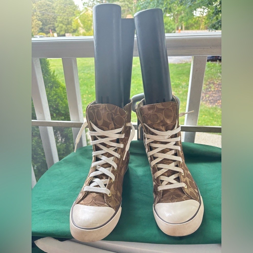 Coach Bonney Signiture Brown and Tan High Top - Picture 4 of 12